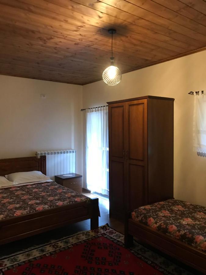 Hostel Bujtina Hader Xhebro Tepelene Zewnętrze zdjęcie