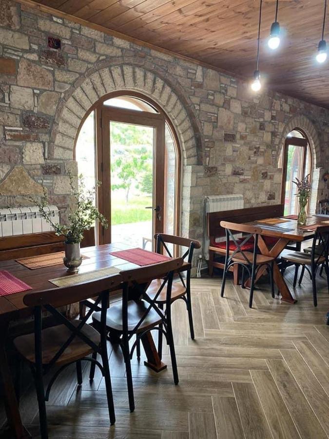 Hostel Bujtina Hader Xhebro Tepelene Zewnętrze zdjęcie