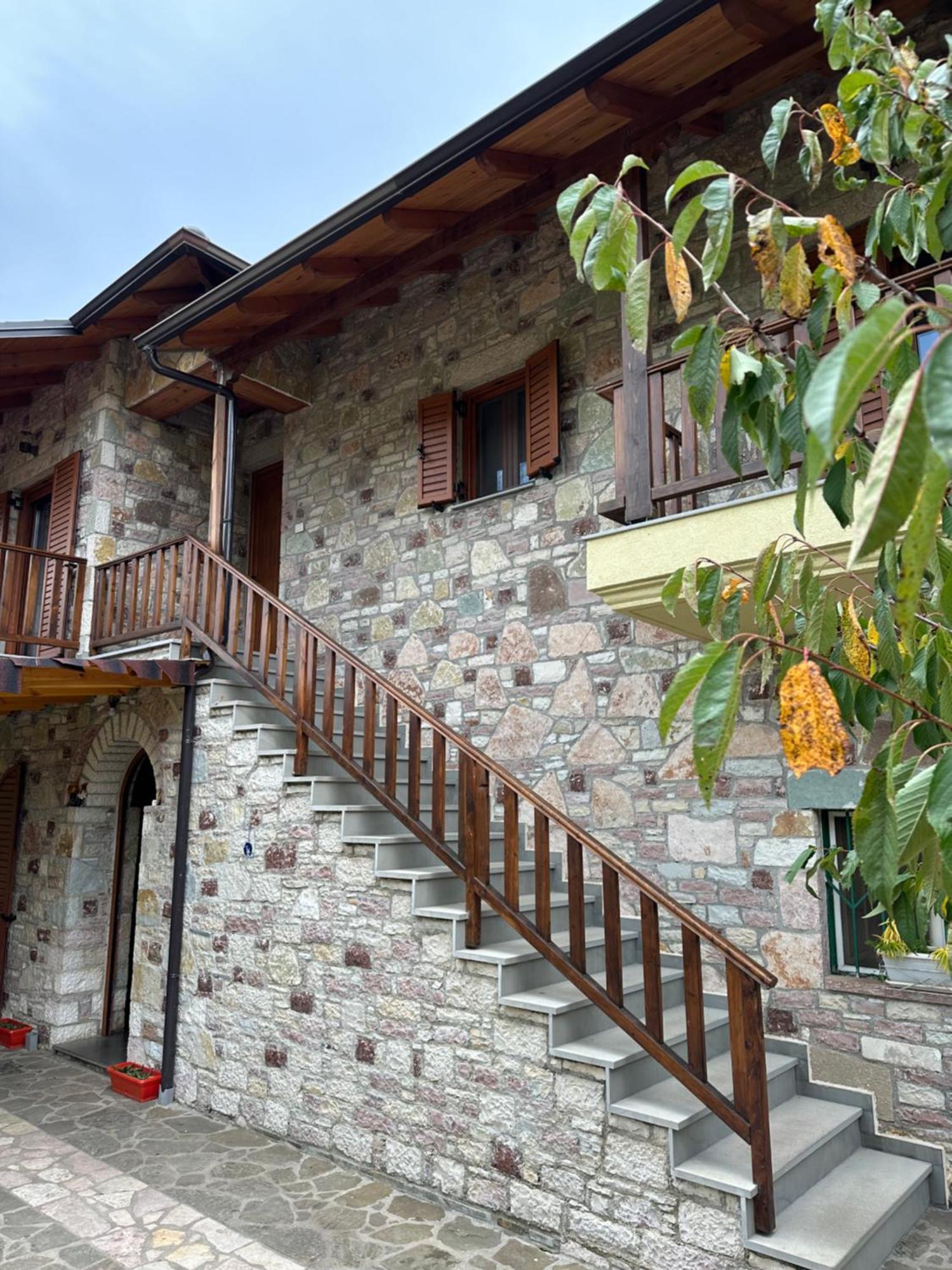 Hostel Bujtina Hader Xhebro Tepelene Zewnętrze zdjęcie